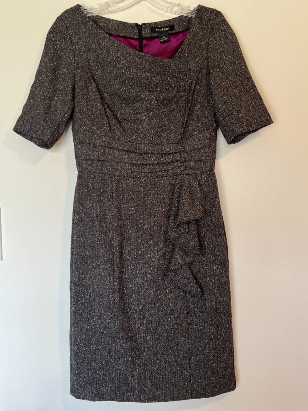 White House Black Market Gray Textured Sheath Dress Size 2 Career Cocktail